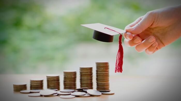 8 Tips to Improve Your Chances for school Scholarships - check the science